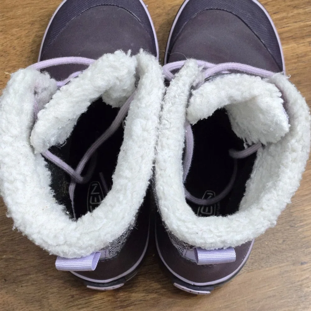 KEEN Youth Girls Kids Elsa‎ Winter Insulated Waterproof Snow Purple Boots Sz 2